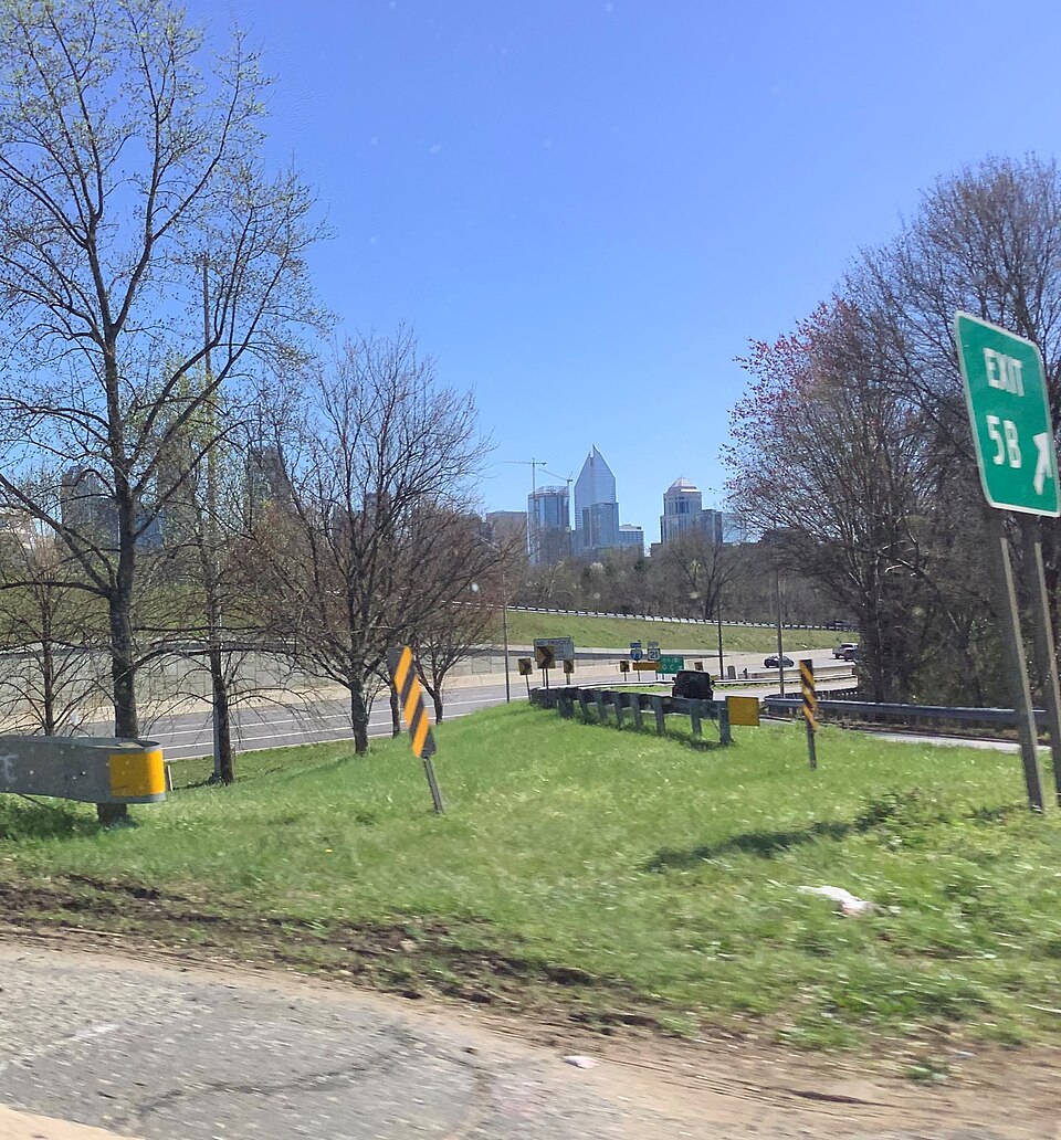 Charlotte, NC — Cost of Living, Housing & Relocation Guide [2026]