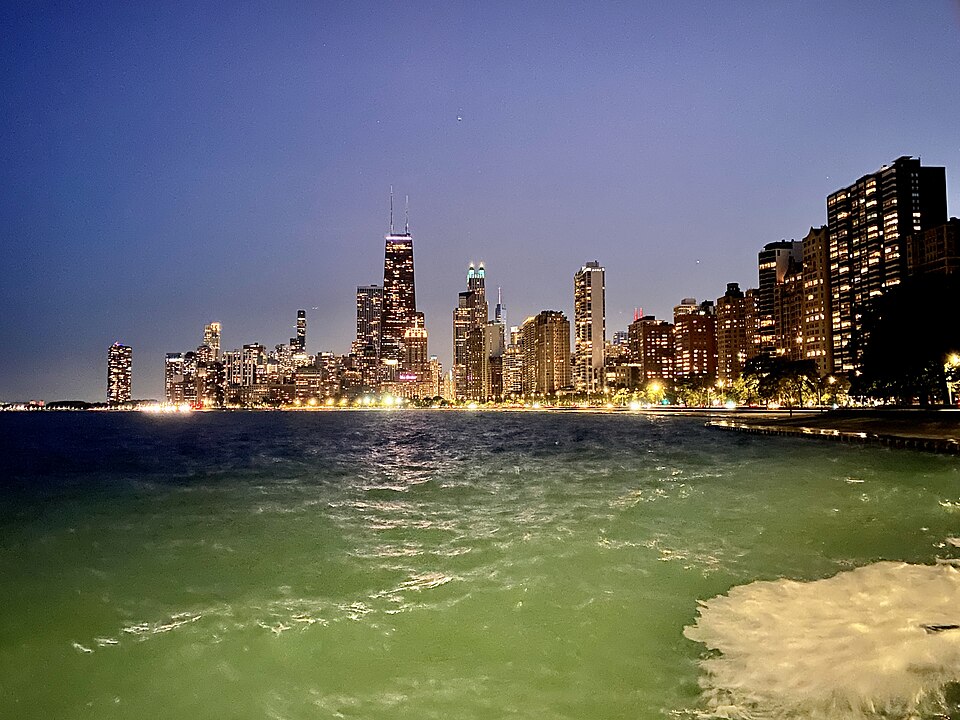 Chicago, IL — Cost of Living, Housing & Relocation Guide [2026]
