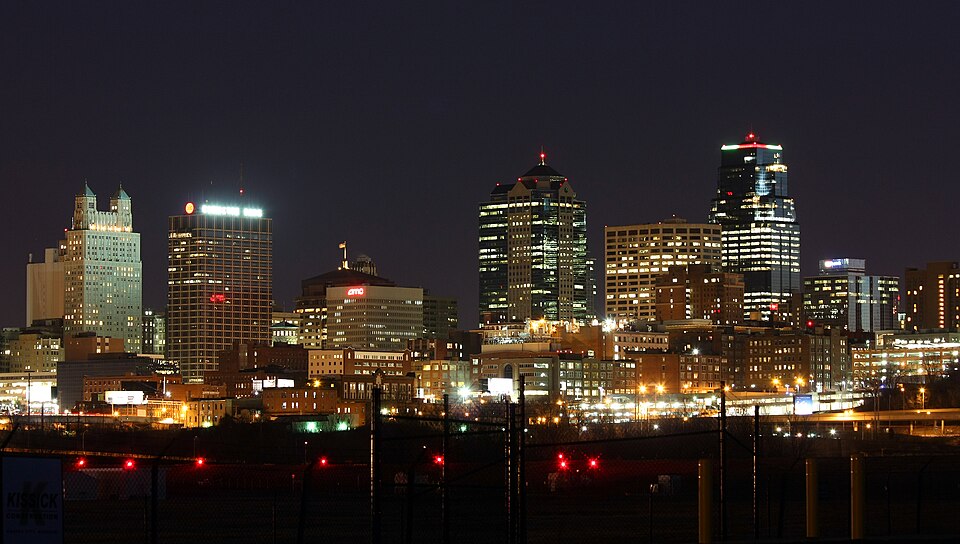 Kansas City, MO — Cost of Living, Housing & Relocation Guide [2026]