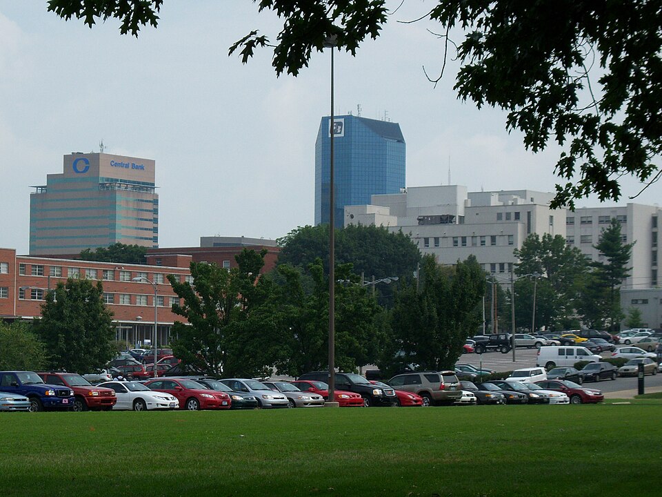 Lexington, KY — Cost of Living, Housing & Relocation Guide [2026]