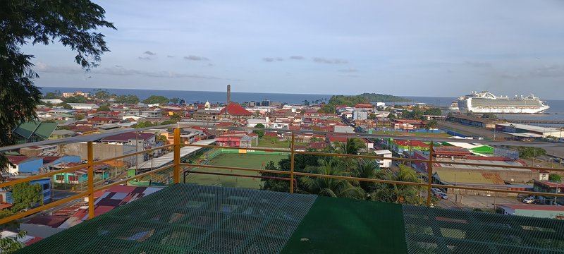 Limón天际线