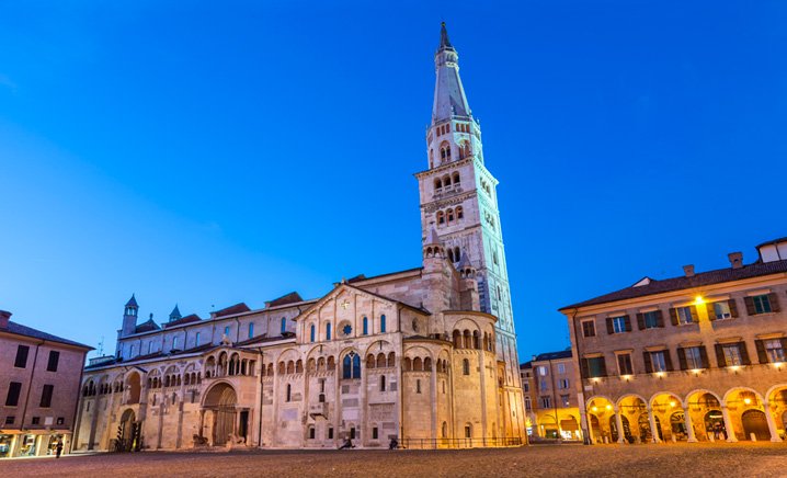 Panorama města Modena