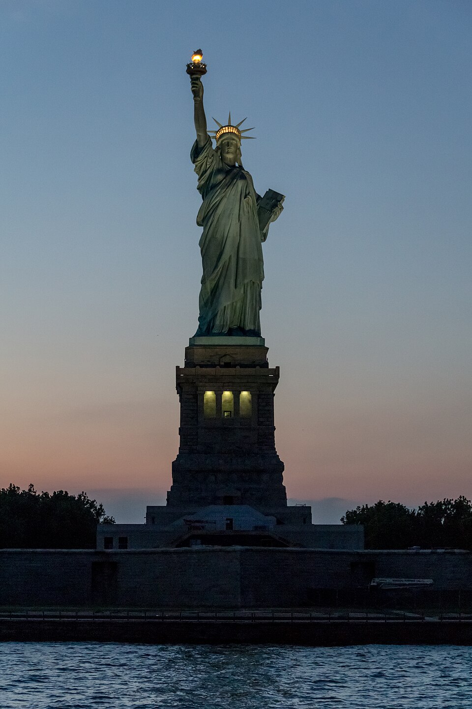 New York City, NY — Cost of Living, Housing & Relocation Guide [2026]