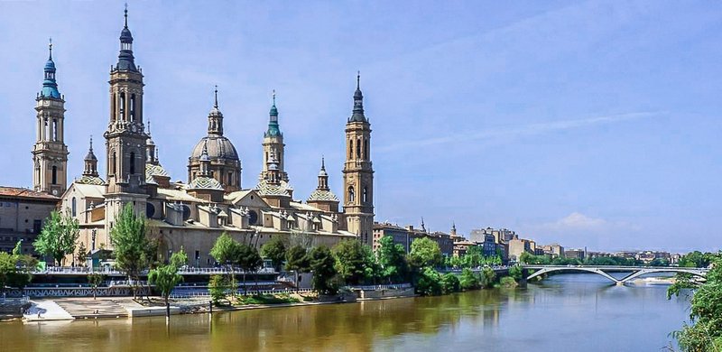 Panorama města Zaragoza